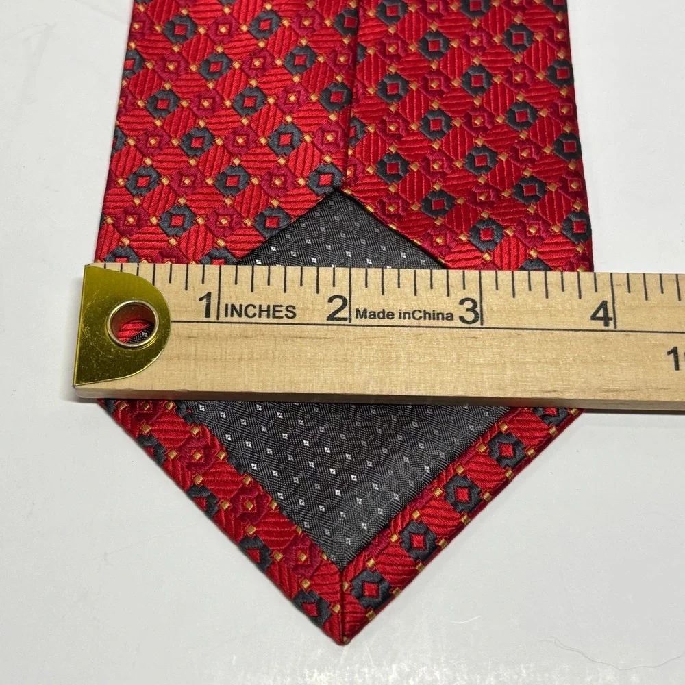 Daniel De Fasson Studio Tie Mens‎ OS Red Geometric Diamond 100% Silk